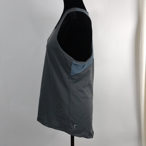 Zyia Gray Racerback Tank - Picture 6 of 10